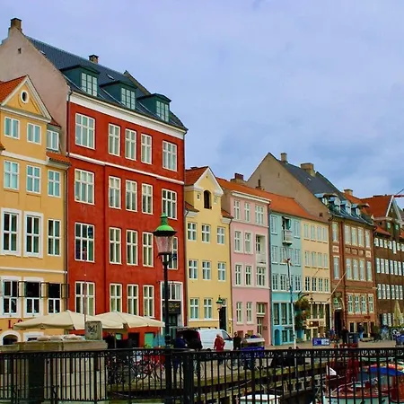 Cozy 9th Floor In Vesterbro Copenhagen